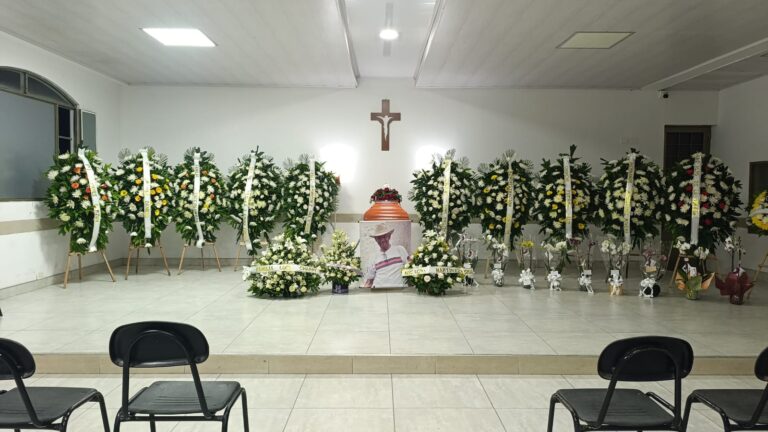 EXCELENCIA EXEQUIAL INVERSIONES MONTESACRO SEDE CHOACHI